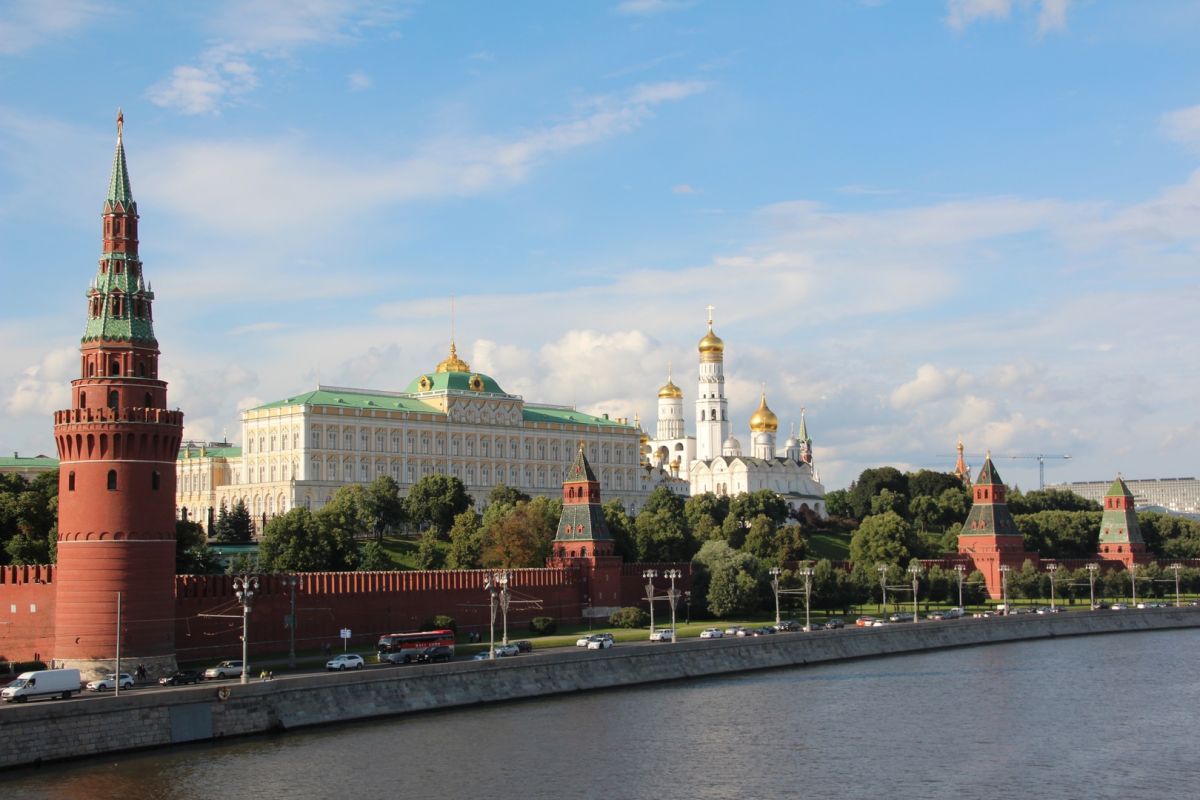 Украинские беспилотники попытались атаковать кремлёвскую резиденцию Путина