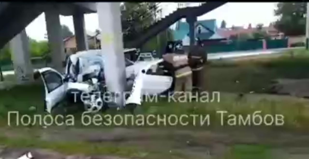 В Мичуринске разбились насмерть двое мужчин