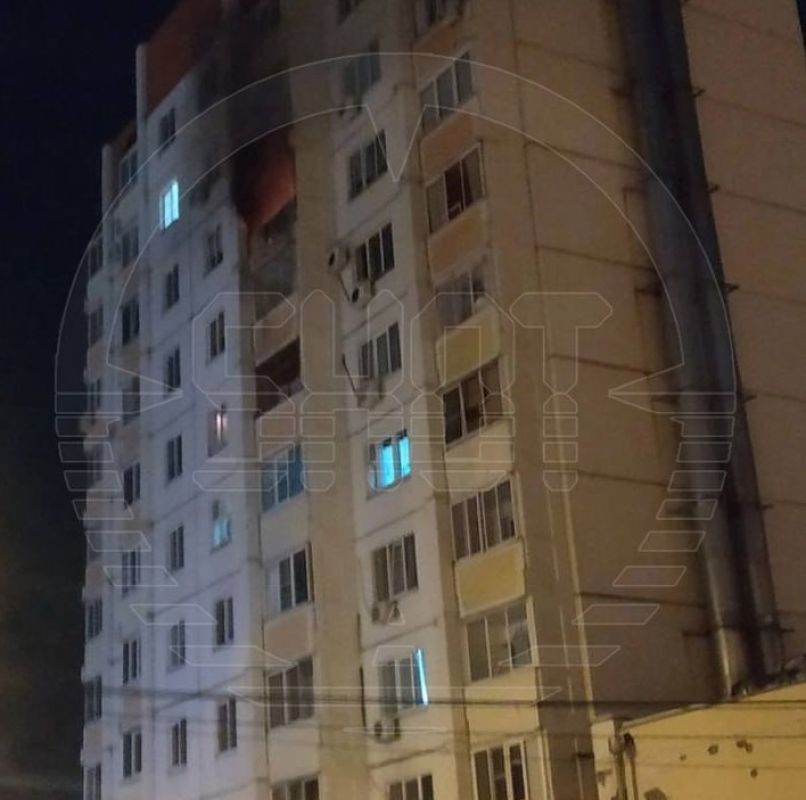 Появились фото из&nbsp;квартиры, разрушенной обломками беспилотника в&nbsp;Воронеже
