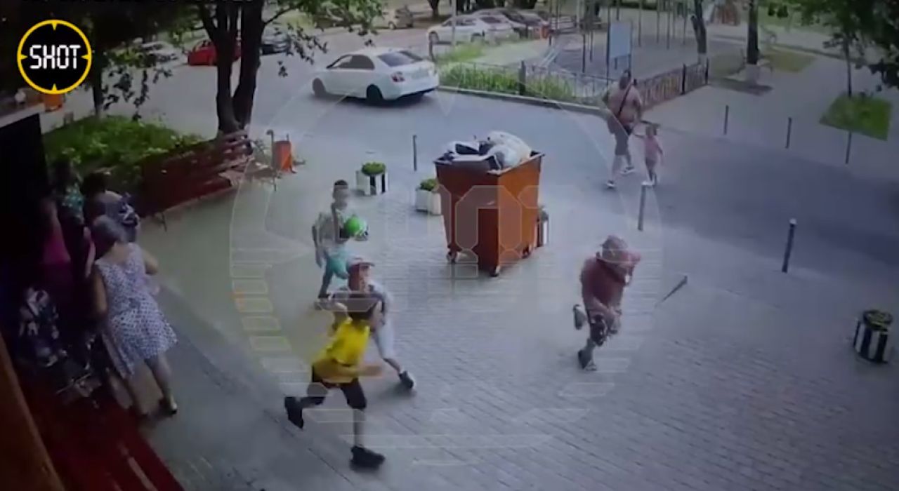 Пенсионерка не&nbsp;пустила детей в&nbsp;укрытие во&nbsp;время ракетной опасности в Черноземье