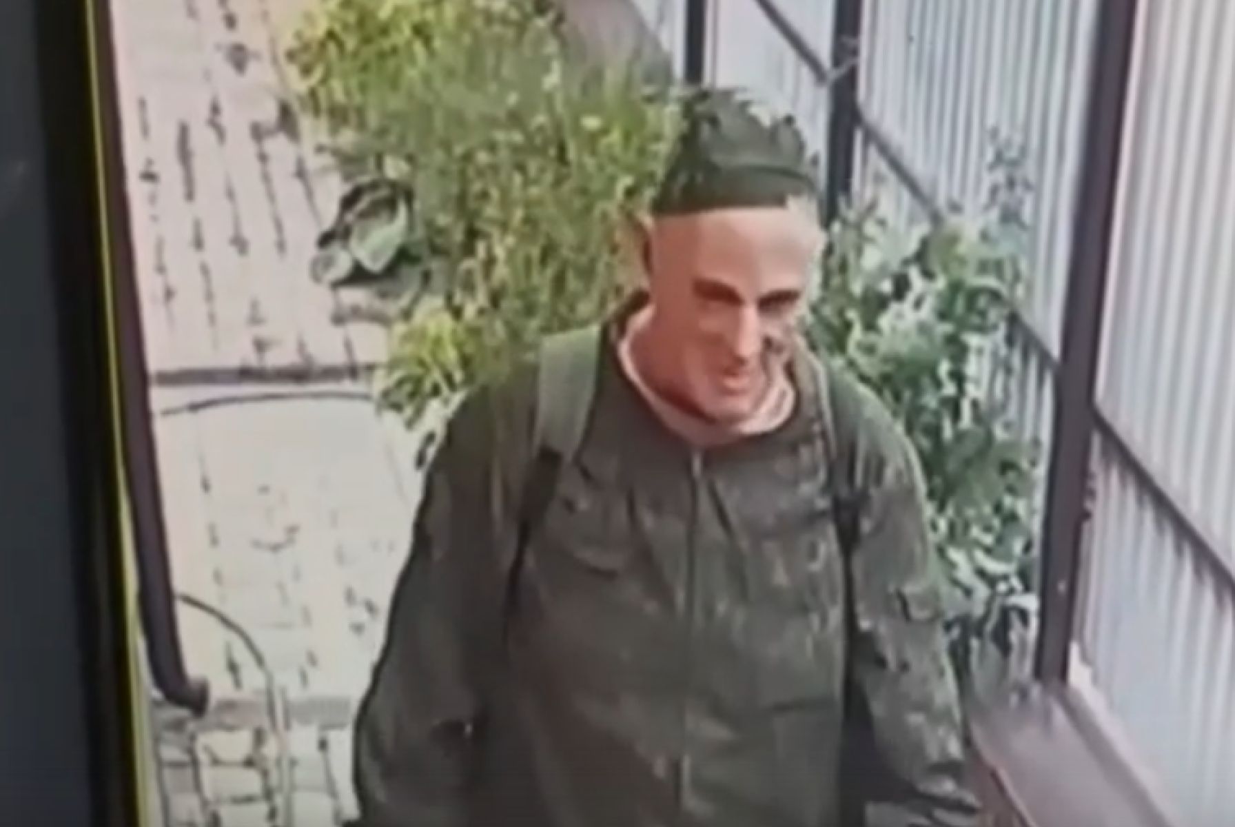 Тамбовчанин в силиконовой маске обворовывал столичные коттеджи