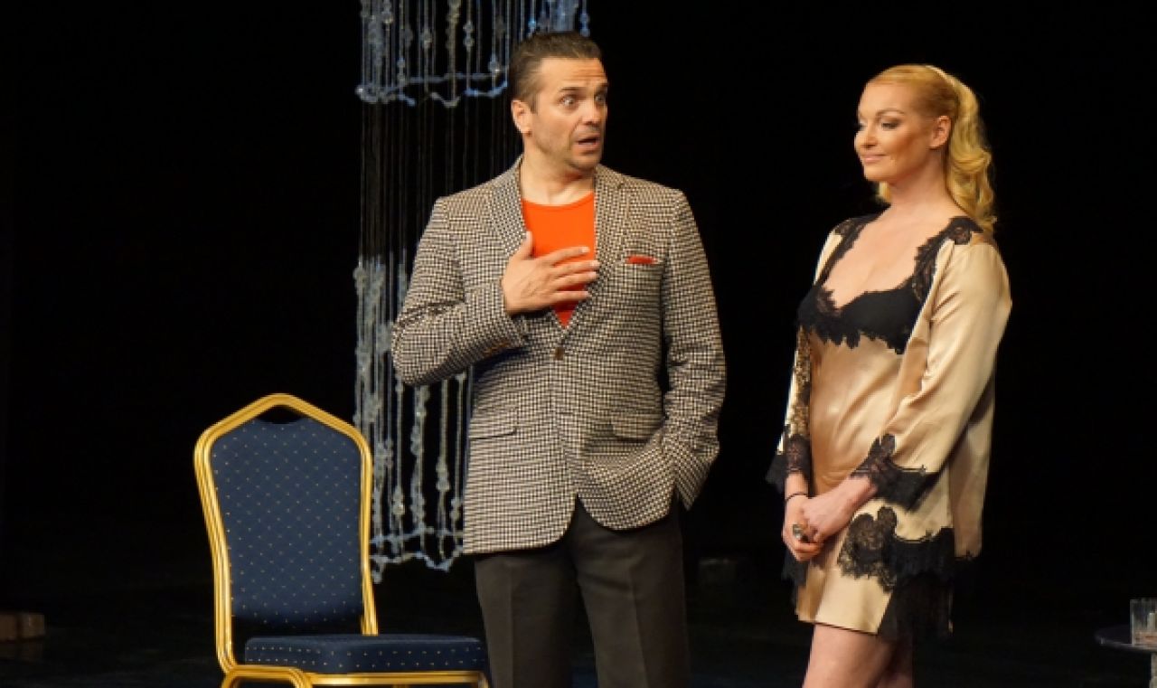 Анастасия Волочкова и Сергей Астахов в спектакле "Леди"