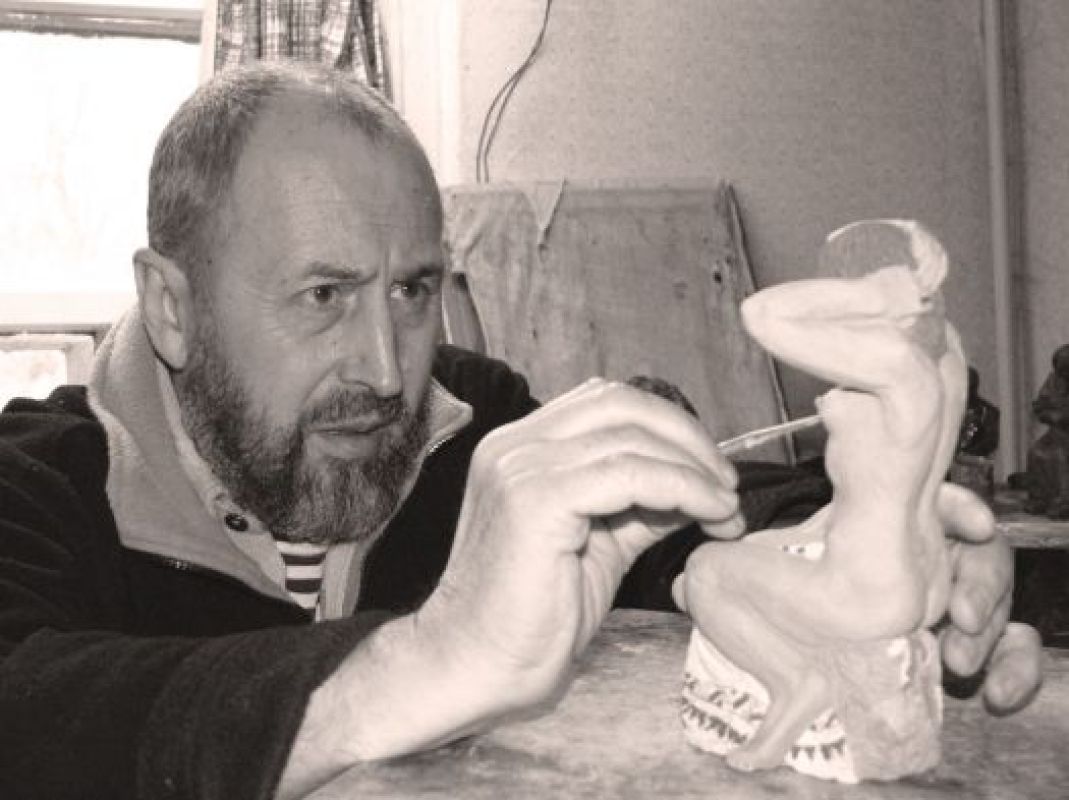 По мнению художника, красота не может быть приличной или неприличной