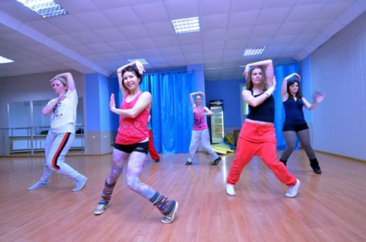 В джаз-фанке движения тела не существуют отдельно от музыки. Акценты в танце обычно расставлены не на ритм, 
а на слова песни, иллюстрируя её.