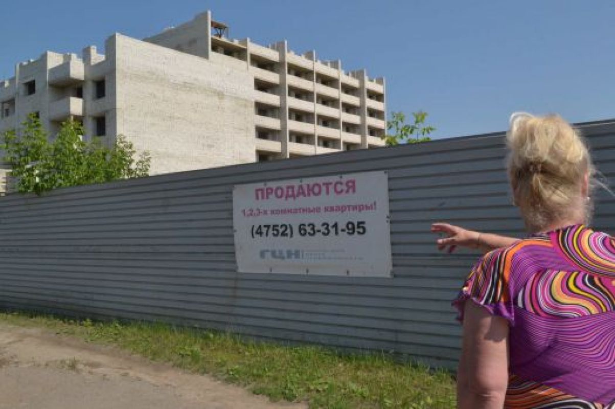 Вернуть кредит и получить прибыль строители планируют продав квартиры в недостроенных домах