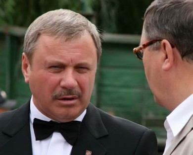 Александр Бобров нашел замену уволенным чиновникам