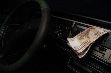 Тамбовчанина за год оштрафовали 23 раза в 15 регионах России