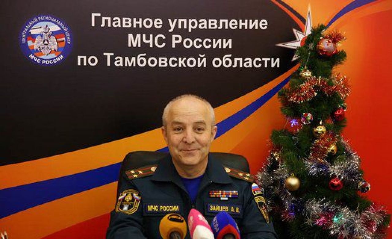 По словам Александра Зайцева, в Тамбове определены специальные три места, где разрешается использование новогодней пиротехники