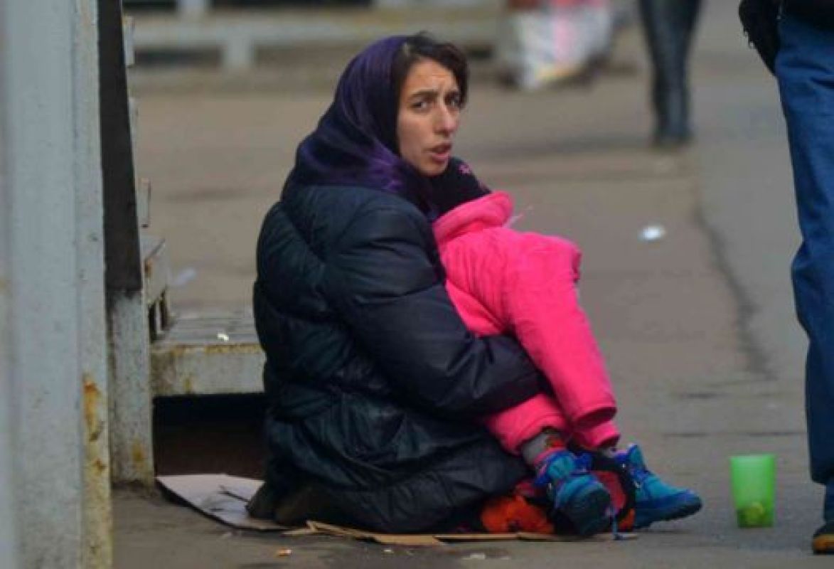 За день «работы» малыш приносит «маме» от 200 до 800 рублей, без ребёнка заработок практически нулевой