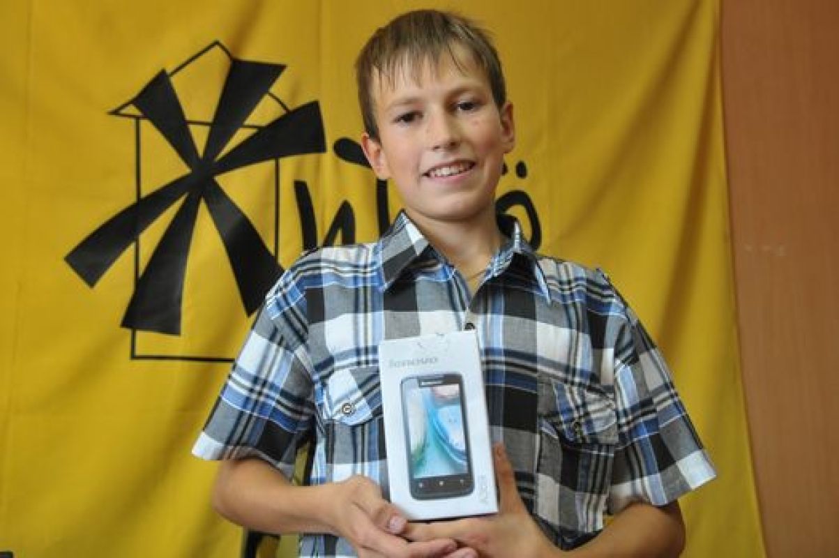 Юные газетчики помогли больным детям