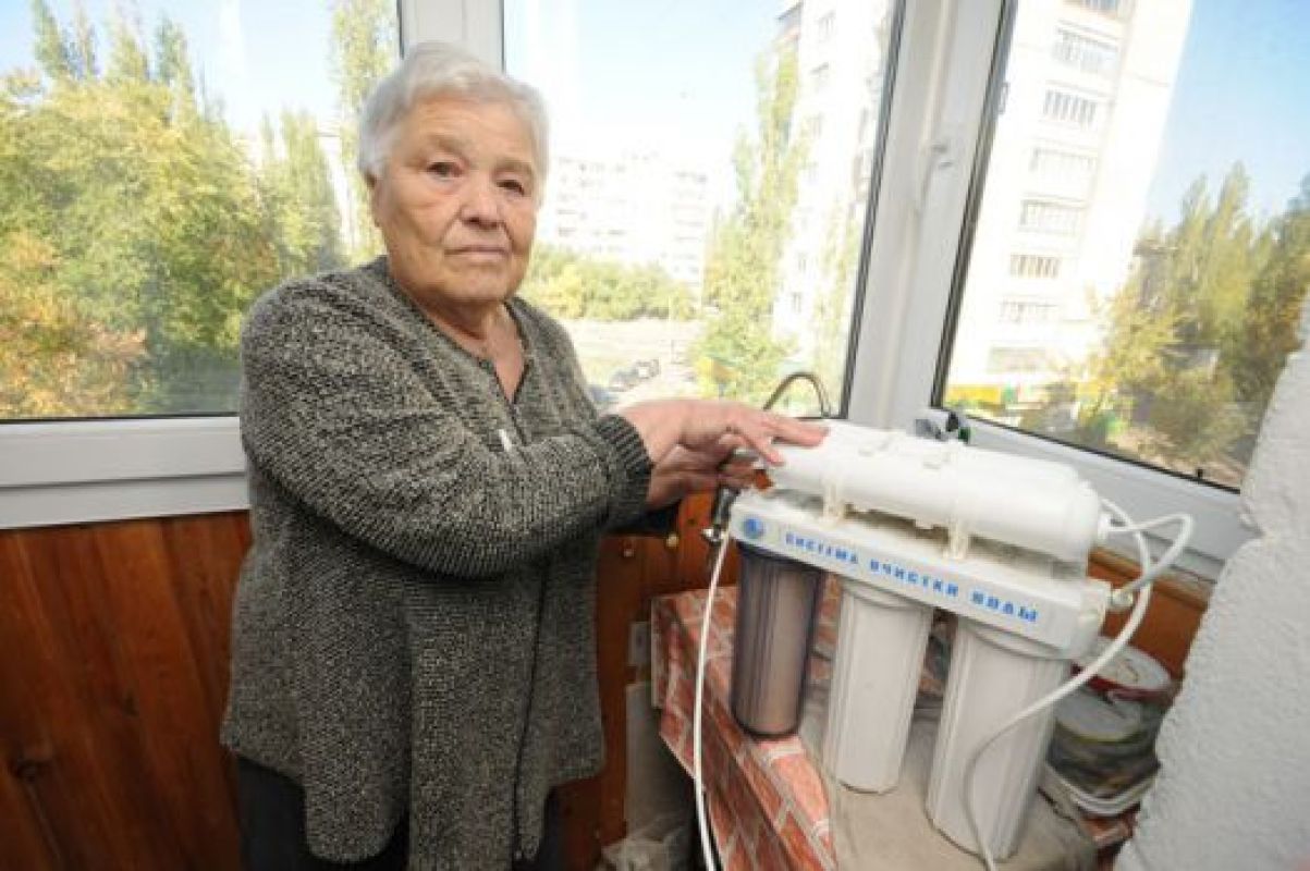 5 600 рублей пенсионерка  за «чудо-фильтр» уже заплатила.  Осталось выплатить ещё 84 тысячи...