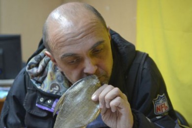 Попал в реанимацию из-за вяленой рыбы