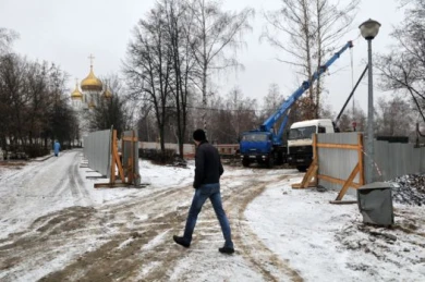 Прокуратура против гимназии в парке Победы