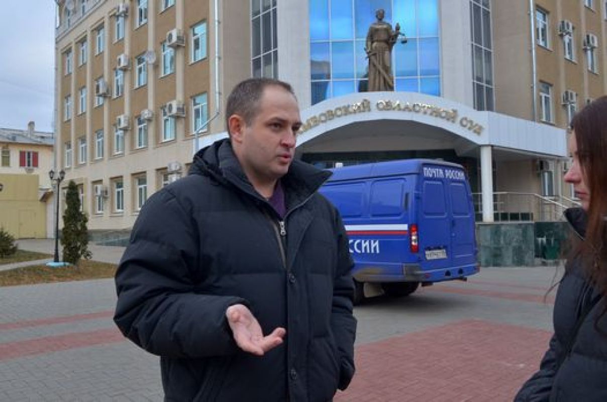 Суд оставил в силе решение о выплате компенсации Максиму Косенкову за затягивание дела о краже из его дома