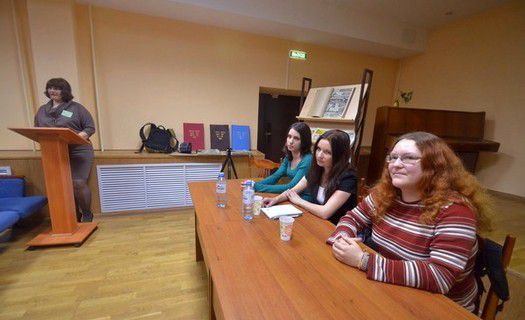 Сотрудники библиотеки им. А.С. Пушкина поздравили «Житьё» с 15-летием