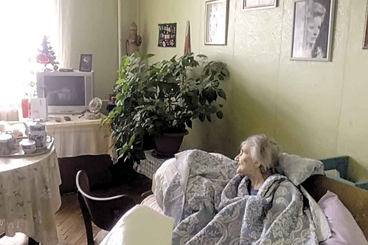 Родственники пожилой женщины мечтают, чтобы она встретила 75-й День Победы
